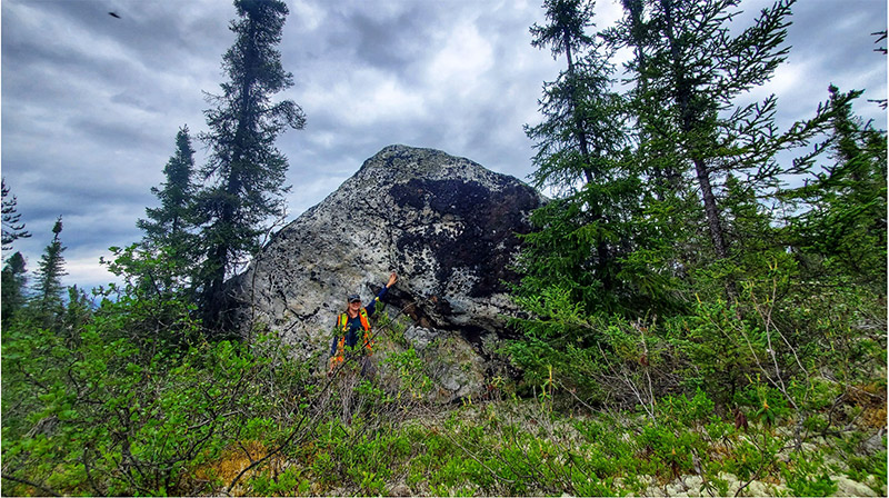 Figure 3: New angular boulder discovered in latest prospecting program